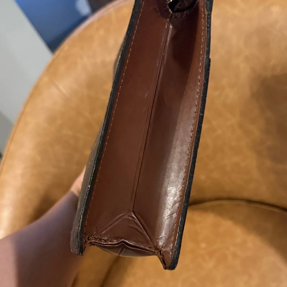 Louis Vuitton Toiletry Pouch Poche Toilette
